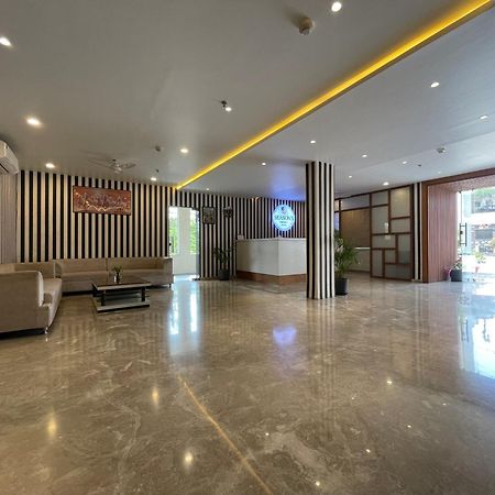 Hotel Seasons Sajjangarh Udaipur Exterior foto
